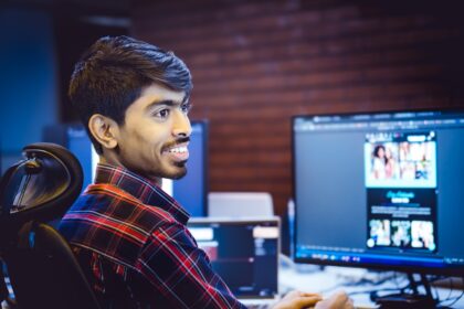 Freelancing Tips India 2026: Earn ₹50,000+ Monthly from Upwork, Fiverr & More