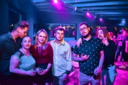 Bollywood Party Scene 2026: Shah Rukh Khan's ₹5 Crore Birthday Bash Sets New Standard for Star Celebrations