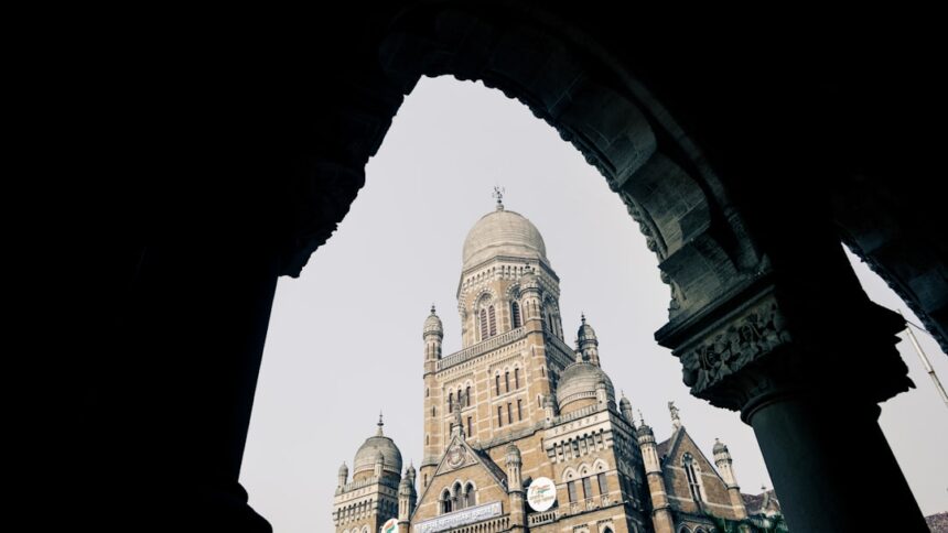 Mumbai Municipal Corporation Slaps ₹50 Lakh Fine on Builder for Illegal Construction in Bandra