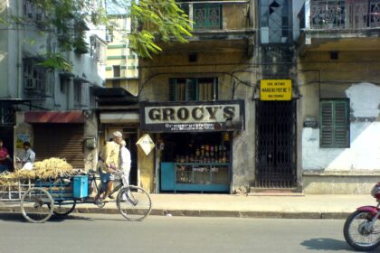 Kolkata Weather Impact on Bengali Film Shoots: How Monsoons Shape Tollywood's Production Calendar in 2026