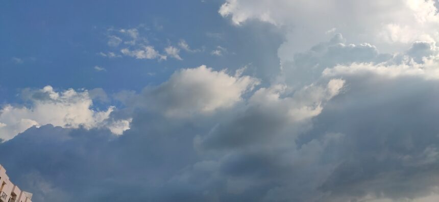 Lucknow Weather Guide 2026: Best Times to Visit UP's Capital City