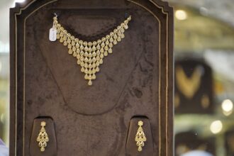 Gold Prices Touch ₹72,500 per 10 grams - Complete Guide to Gold Investment in India 2026
