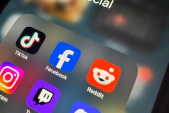 Truth Social Platform Explained - Donald Trump's Social Media Network in India 2026