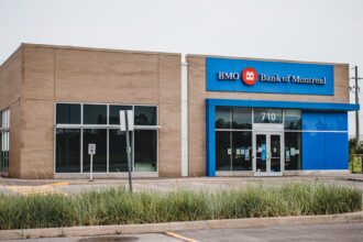 IDFC बैंक की Complete Guide 2026: Rates, Services और Features की पूरी जानकारी