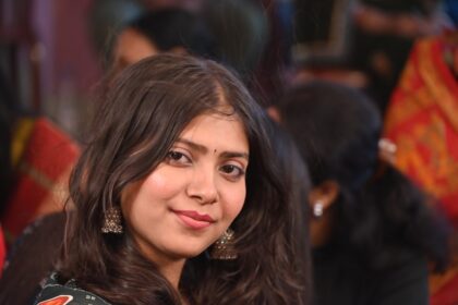 Pooja Dadlani: The Powerhouse Manager Behind Shah Rukh Khan's Empire