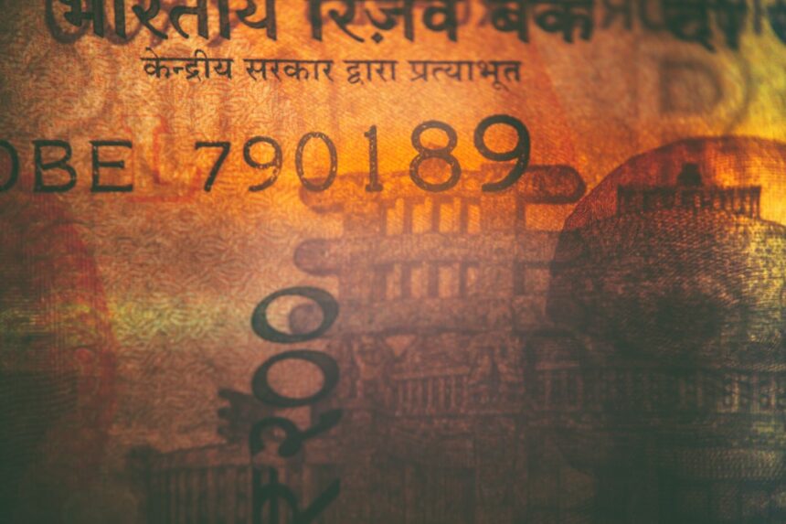 8वां वेतन आयोग फिटमेंट फैक्टर: Government Employees के लिए Salary Boost की पूरी Details