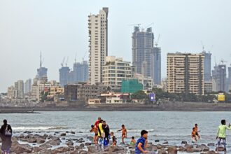 Trent Boult: The Left-Arm Speedster Who Conquered Cricket Hearts Across India and New Zealand