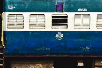 Indian Railways Train Booking Guide 2026: IRCTC से लेकर Tatkal Ticket तक Complete Process