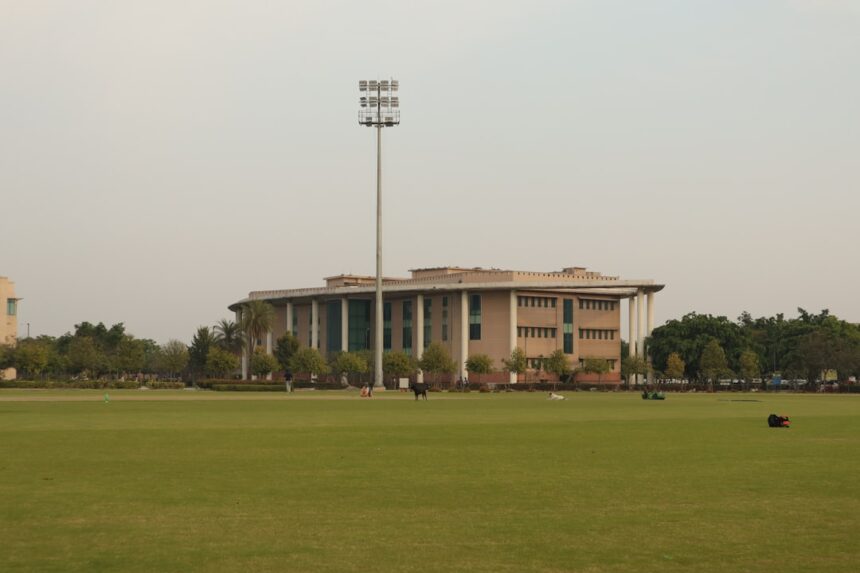 आधार कार्ड और Sports में Connection: Cricket Stadium Entry से लेकर IPL Tickets तक