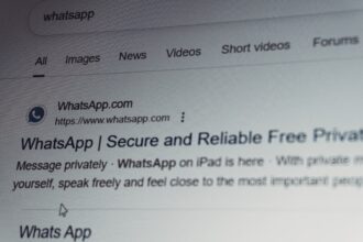 WhatsApp Fraud से Mumbai IT Professional का ₹15 Lakh Loss - Cyber Crime Cases 2026 में 45% बढ़े