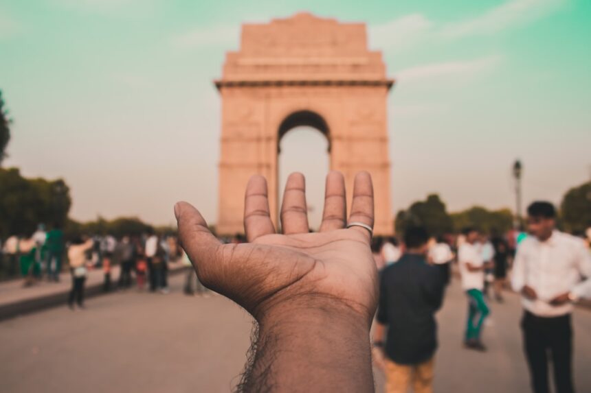 Visa Process Guide 2026: Document Requirements और Fees for Indians