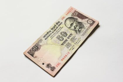 Digital Cheques vs Traditional Banking: HDFC और SBI Customers के लिए Complete Guide 2026